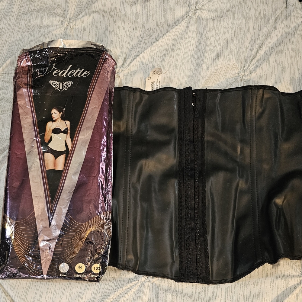 Vedette Waist trainer
